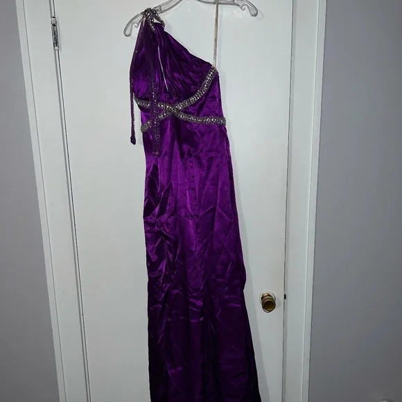 precious formals prom dresses Short Cocktail Formal Dress with Ruffle Skirt YW1721 Size 6 / Pink main image 1